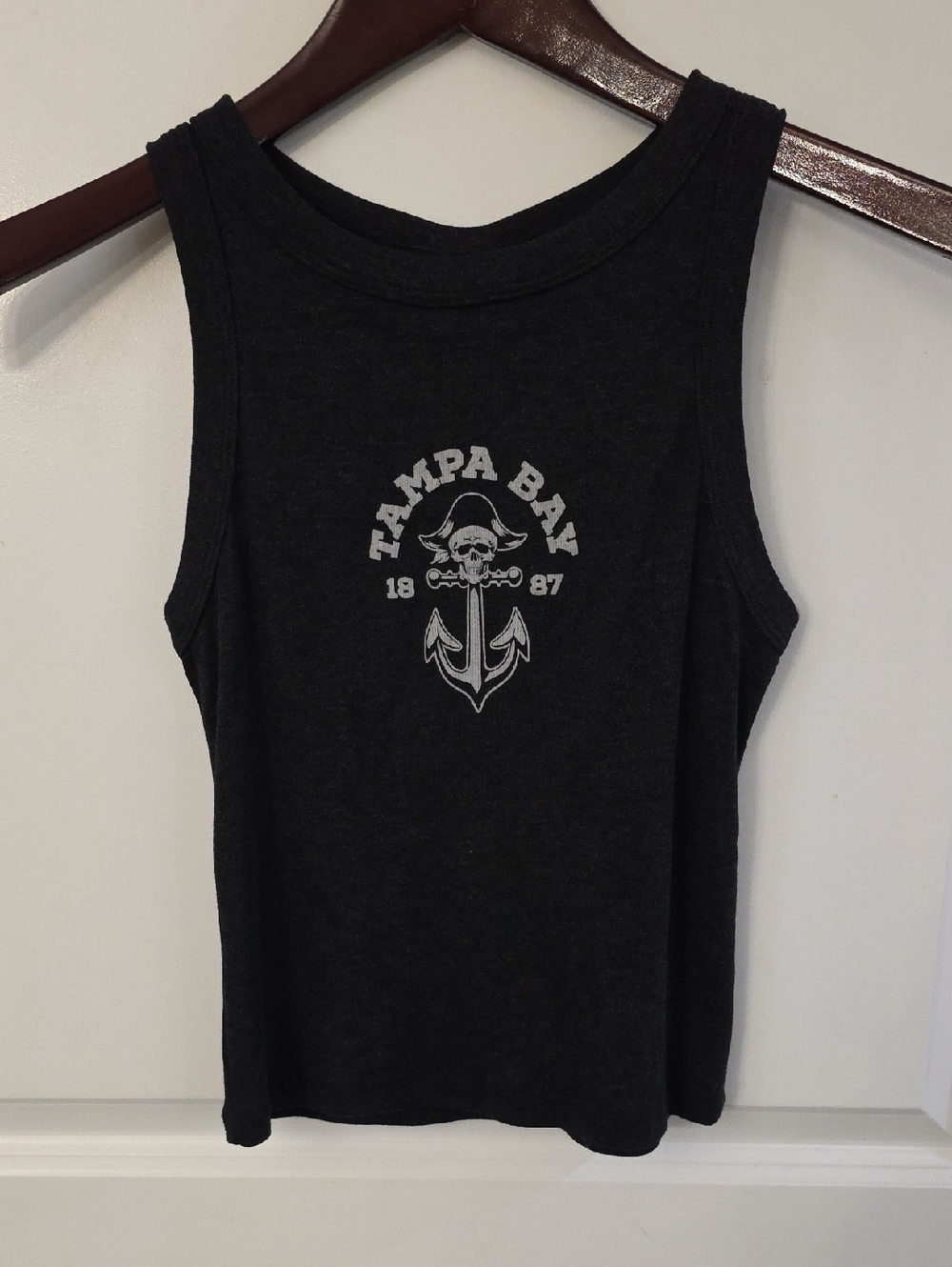 NWT: Tampa Bay Tank
